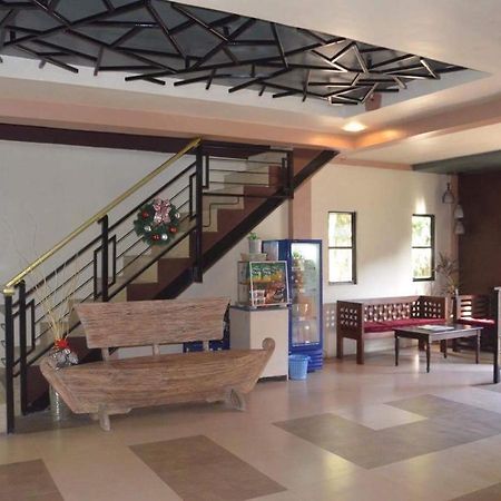 Jared Suites Upper Digos Esterno foto
